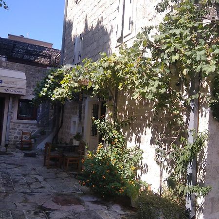 Michel Guest House Budva Eksteriør billede